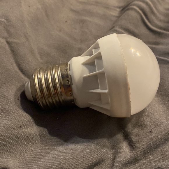 Aura led light bulb - Picture 4 of 4